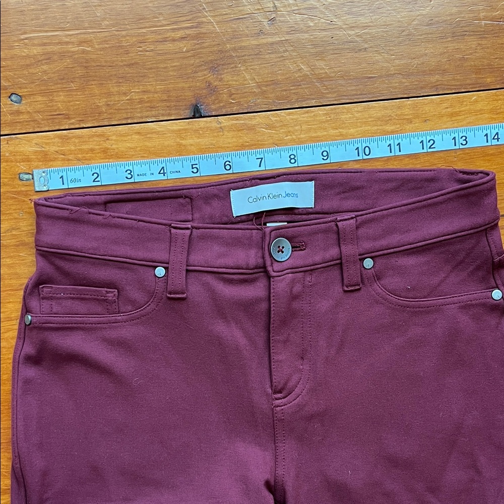 Calvin Klein Jeans Women's Maroon Stretch Leggings - Picture 5 of 9
